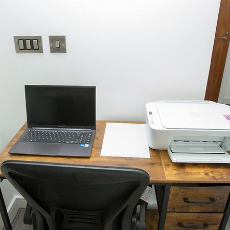 Sweet Stay, 2 Bed Apartment 버밍엄 외부 사진