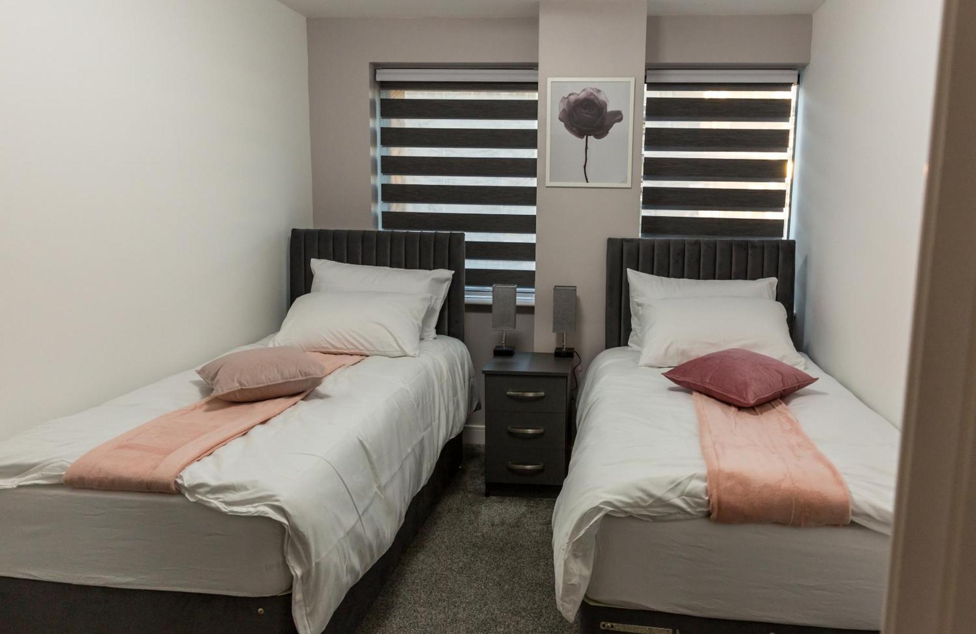 Sweet Stay, 2 Bed Apartment 버밍엄 객실 사진